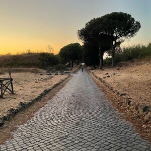 Meet your Posher, Nura